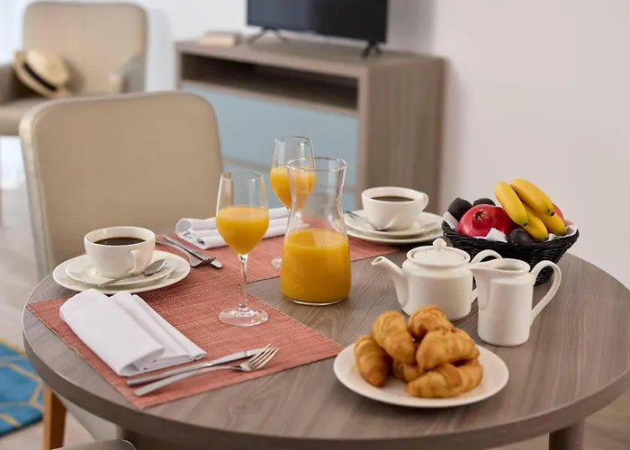 Aparthotel Quality Orly 3*